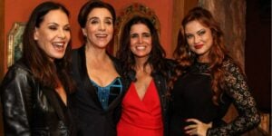 Carolina Ferraz com colegas da novela 