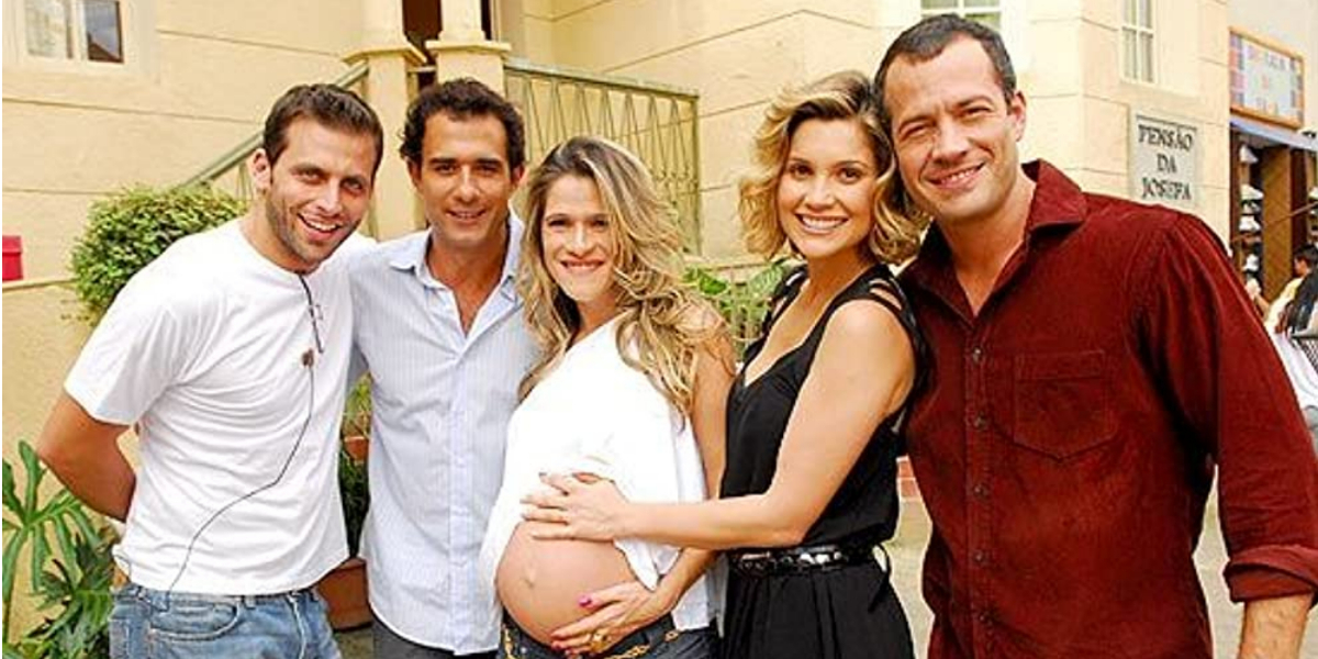 http://tvfoco.uai.com.br/wp-content/uploads/2015/05/Daniela-Mercury.jpg