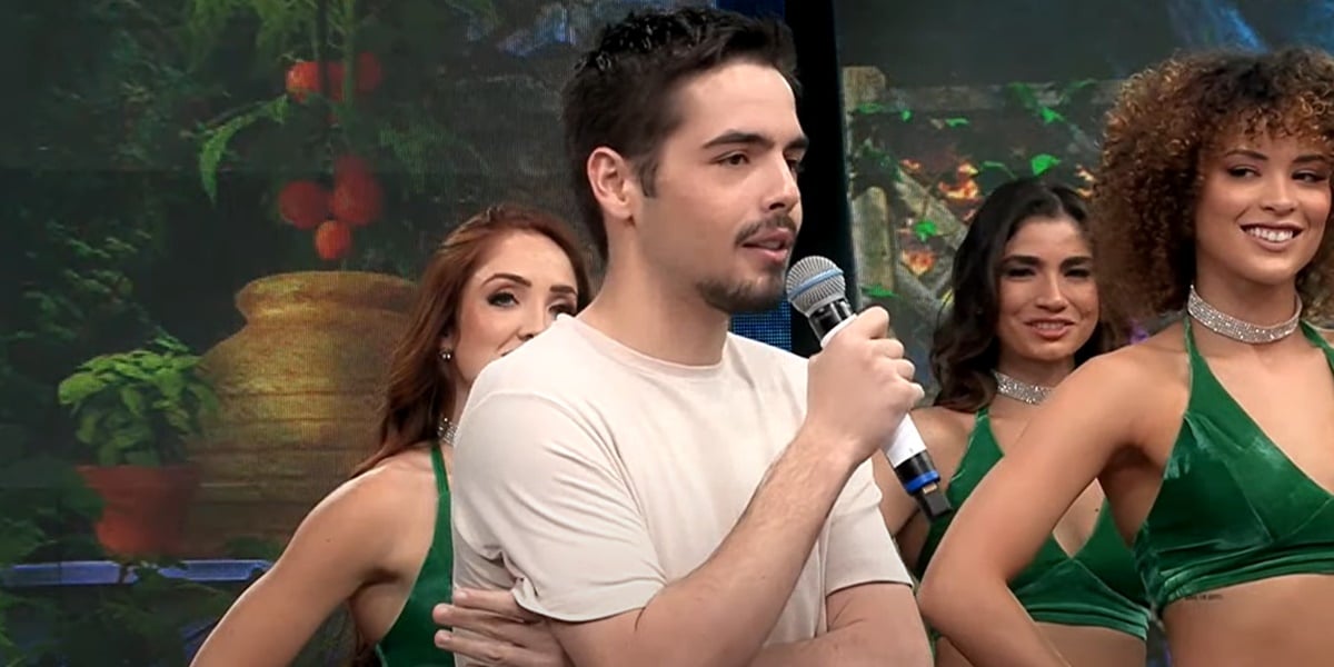 http://tvfoco.uai.com.br/wp-content/uploads/2015/05/Daniela-Mercury.jpg