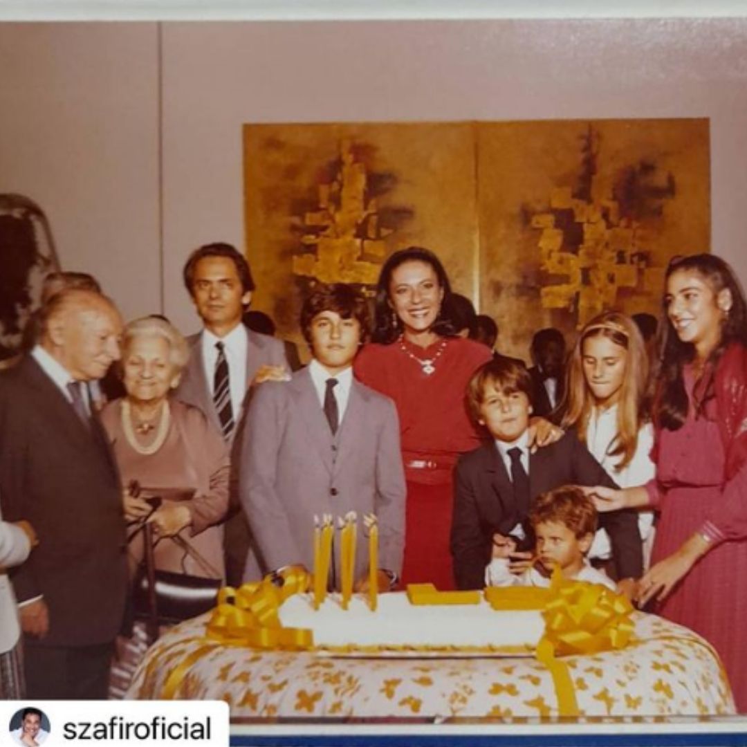 Luciano Szafir usou as redes sociais para mostrar uma foto dele jovem (Reprodução - Instagram)