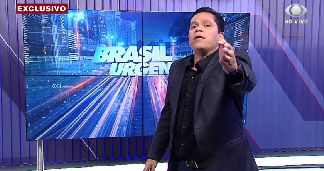 Uziel Bueno, âncora do ‘Brasil Urgente’, na Band (Foto: Reprodução/ Band)