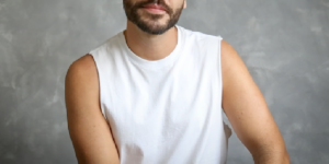 Ator de 34 anos expõe como é viver com HIV (Foto: Reprodução/ Internet)