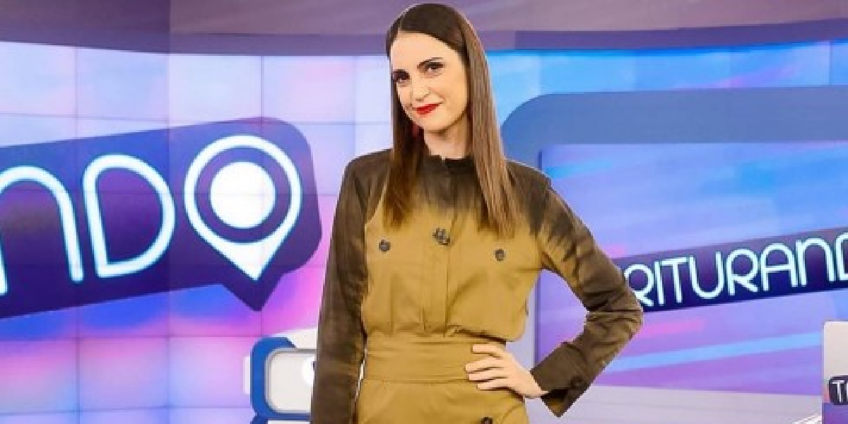 http://tvfoco.uai.com.br/wp-content/uploads/2015/05/Daniela-Mercury.jpg