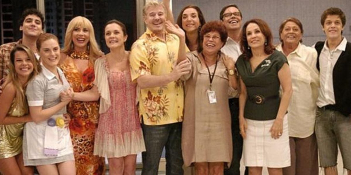 http://tvfoco.uai.com.br/wp-content/uploads/2015/05/Daniela-Mercury.jpg