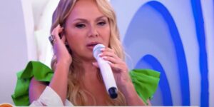 Eliana entrega o que funcionária fez em seu celular, expõe imagem e questiona: “Por que?”
