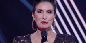 Fátima Bernardes no The Voice (Foto: Reprodução / Globo)