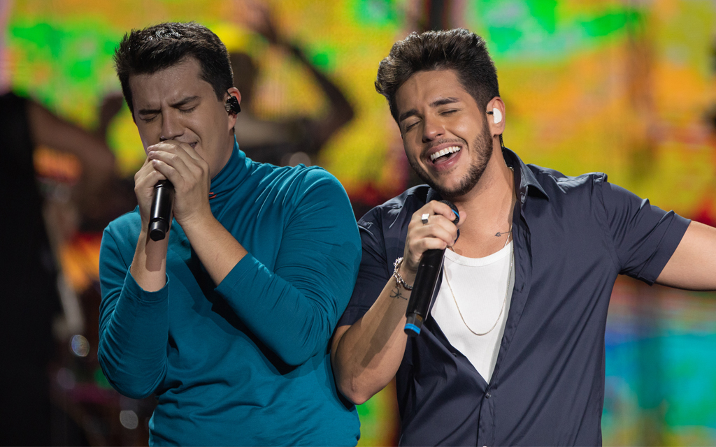 http://tvfoco.uai.com.br/wp-content/uploads/2015/05/Daniela-Mercury.jpg