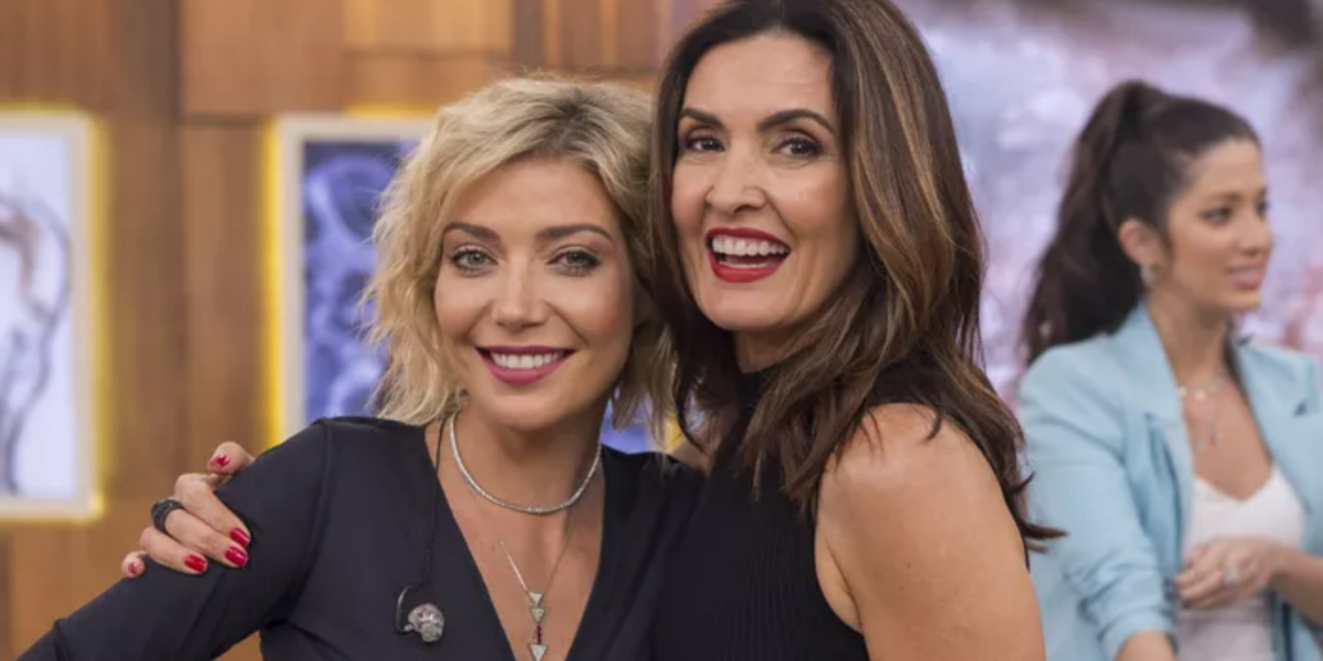 http://tvfoco.uai.com.br/wp-content/uploads/2015/05/Daniela-Mercury.jpg