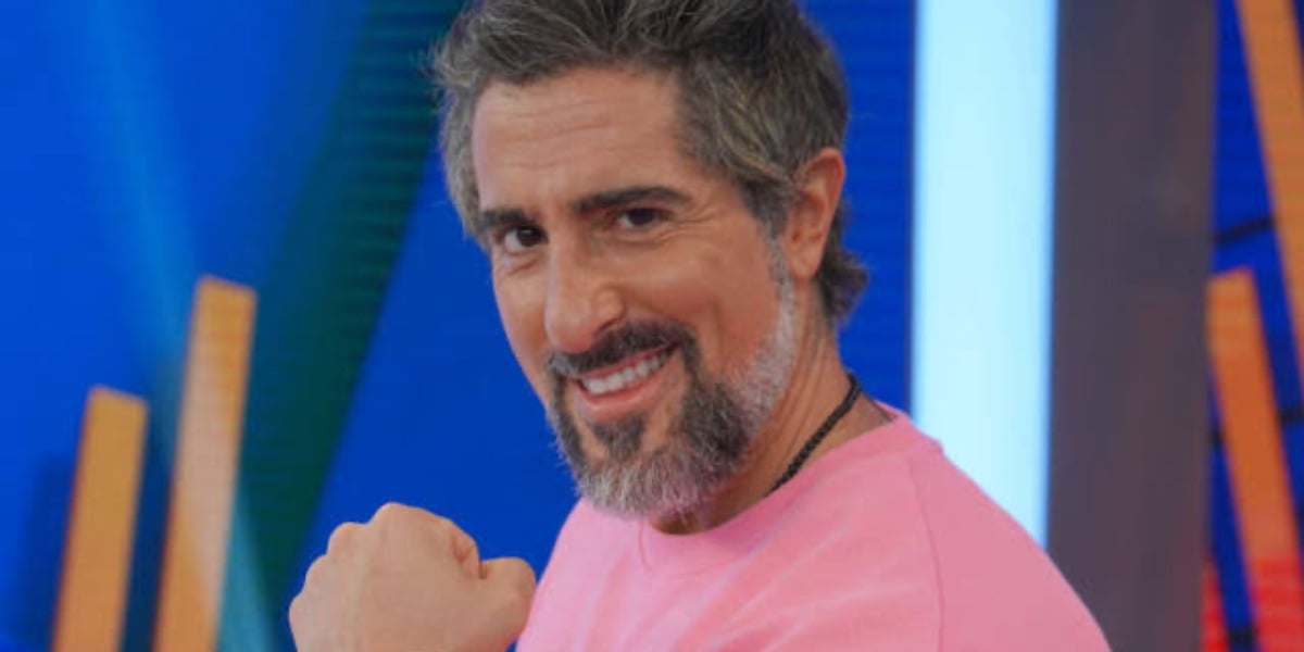 http://tvfoco.uai.com.br/wp-content/uploads/2015/05/Daniela-Mercury.jpg