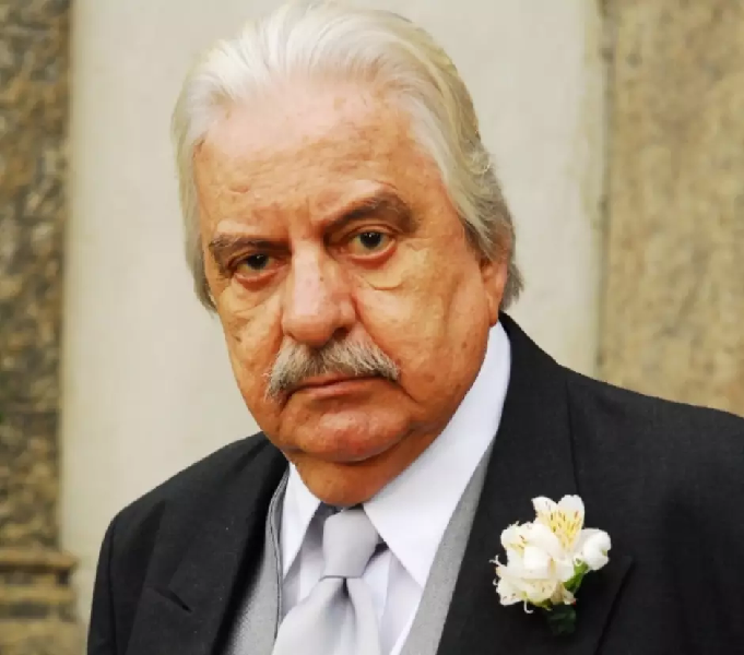 http://tvfoco.uai.com.br/wp-content/uploads/2015/05/Daniela-Mercury.jpg