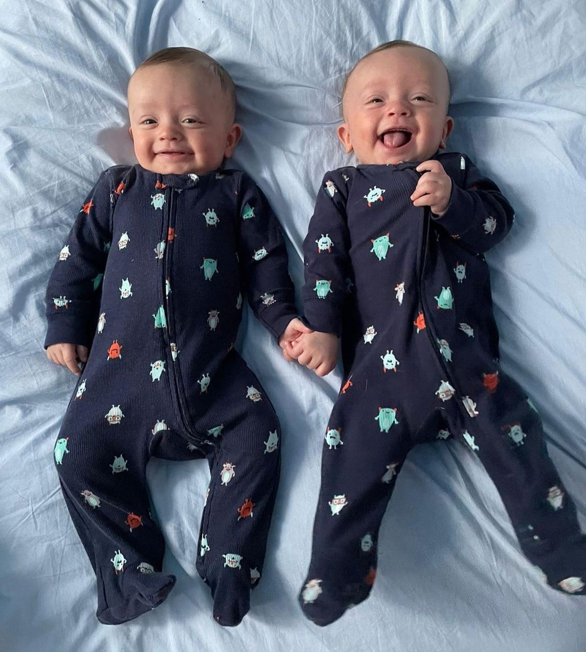 Roque e o Raul, filhos gêmeos do ator Emilio Dantas - Foto Reprodução Instagram