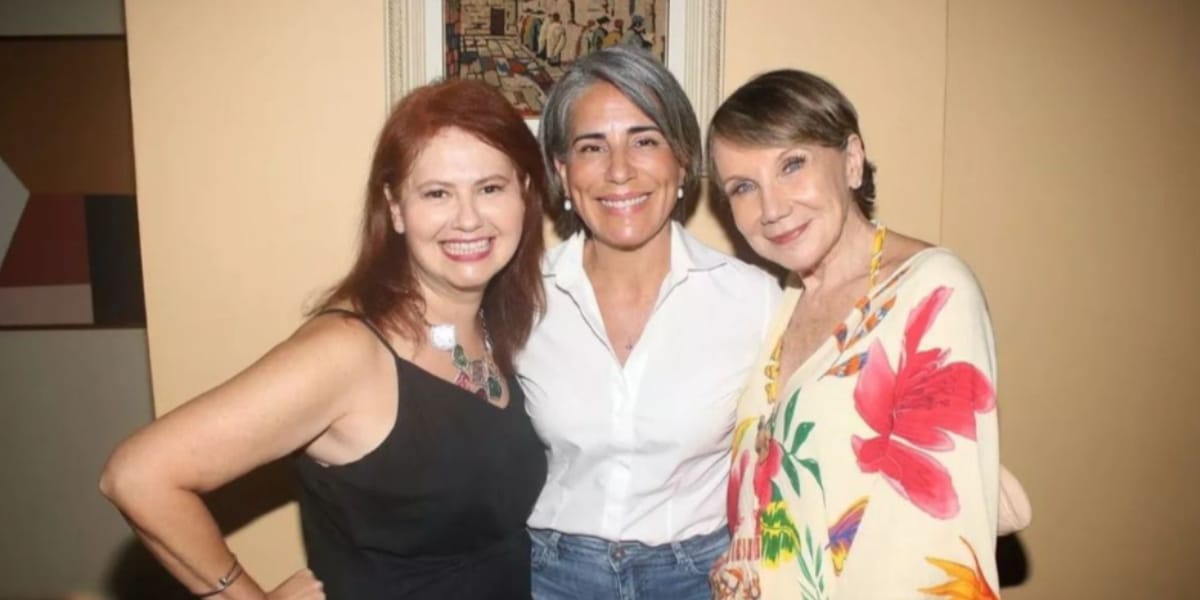 http://tvfoco.uai.com.br/wp-content/uploads/2015/05/Daniela-Mercury.jpg