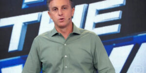 Luciano Huck comunicou morte no Domingão (Foto: Reprodução)