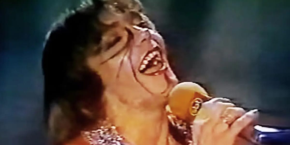 http://tvfoco.uai.com.br/wp-content/uploads/2015/05/Daniela-Mercury.jpg