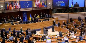 Parlamento Europeu tomou decisão (Foto: Reprodução/CNN Brasil)