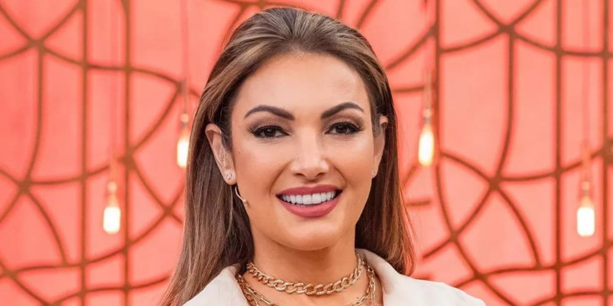 http://tvfoco.uai.com.br/wp-content/uploads/2015/05/Daniela-Mercury.jpg