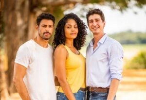 Cauã Reymond, Barbara Reis e Johnny Massaro (Foto: Reprodução / Globo)