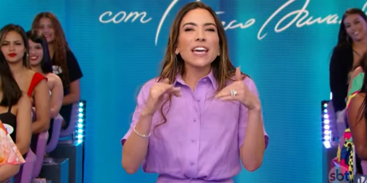 http://tvfoco.uai.com.br/wp-content/uploads/2015/05/Daniela-Mercury.jpg