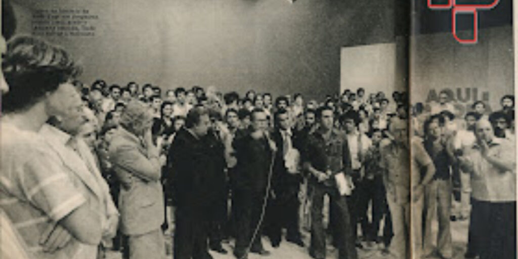 Funcionários fizeram uma vigília visando evitar o fim do canal. - Foto; reprodução/Internet