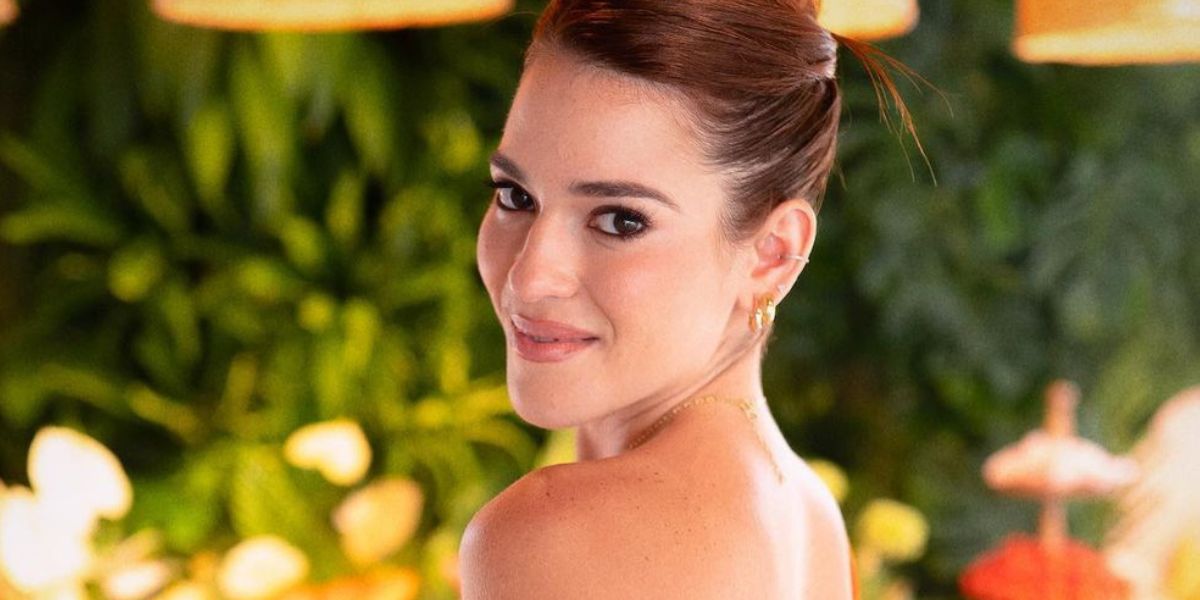 http://tvfoco.uai.com.br/wp-content/uploads/2015/05/Daniela-Mercury.jpg