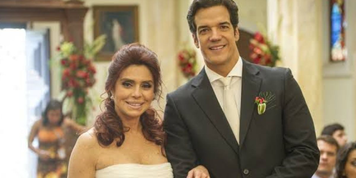http://tvfoco.uai.com.br/wp-content/uploads/2015/05/Daniela-Mercury.jpg