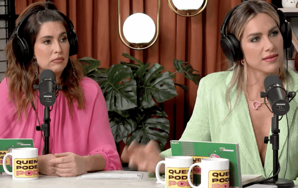 Gio Ewbank e Fernanda Paes Leme no Quem Pode Pod (Foto: Reprodução/YouTube)