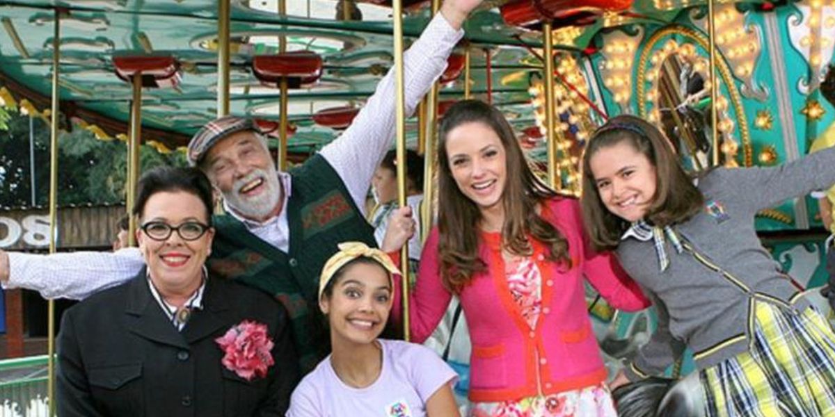 http://tvfoco.uai.com.br/wp-content/uploads/2015/05/Daniela-Mercury.jpg