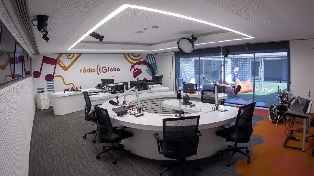 Estúdio da Rádio Globo no Rio de Janeiro (Foto: Reprodução/ Internet)