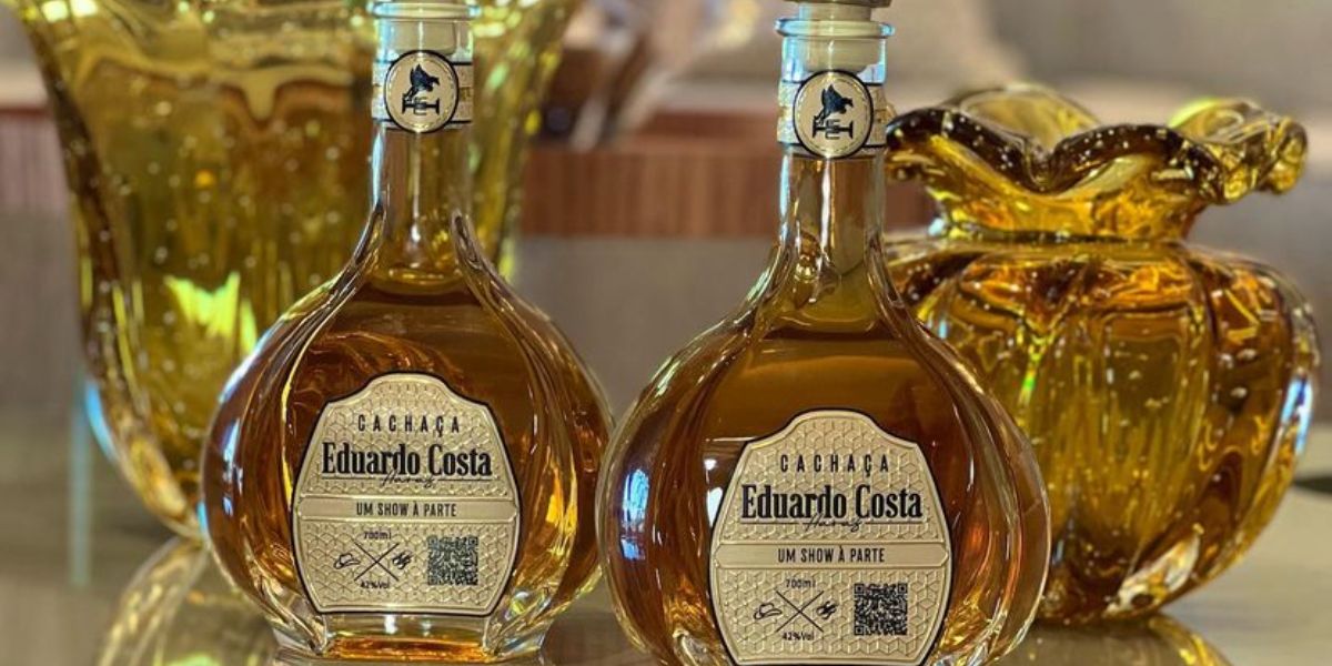 Versão premium da cachaça (Reprodução/Instagram)