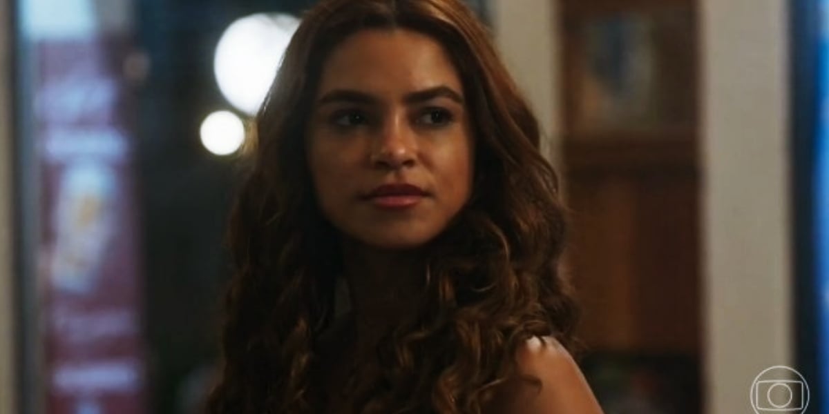http://tvfoco.uai.com.br/wp-content/uploads/2015/05/Daniela-Mercury.jpg