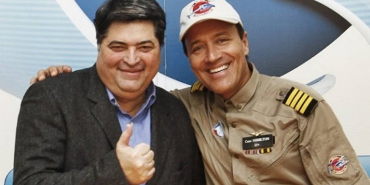 http://tvfoco.uai.com.br/wp-content/uploads/2015/05/Daniela-Mercury.jpg