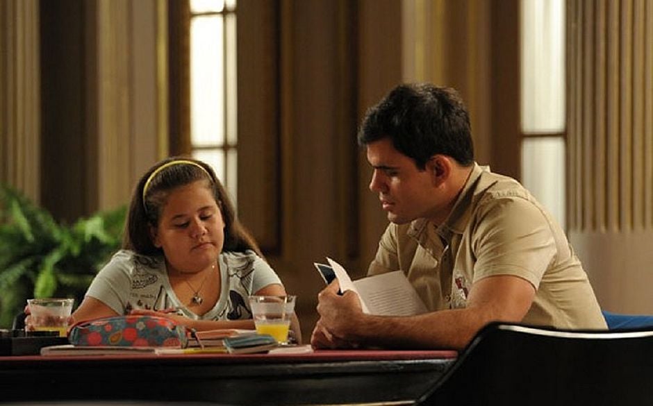 http://tvfoco.uai.com.br/wp-content/uploads/2015/05/Daniela-Mercury.jpg