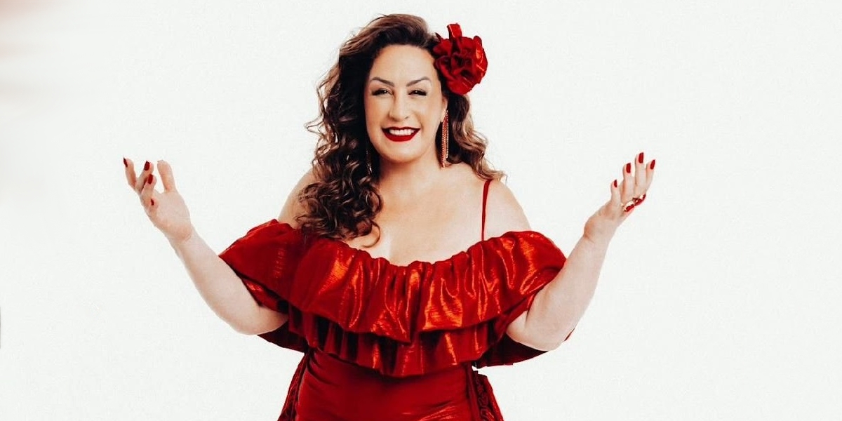 http://tvfoco.uai.com.br/wp-content/uploads/2015/05/Daniela-Mercury.jpg