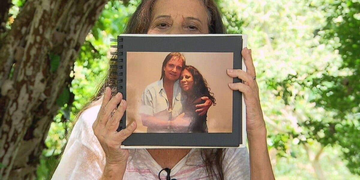 Maria Gladys relembrou namoro com Roberto Carlos (Foto: Divulgação/Record)