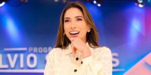 Patricia Abravanel está à frente do programa de Silvio Santos aos domingos no SBT (Foto: Reprodução/Internet)