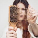 Descubra os motivos para seu cabelo estar caindo (Foto: Reprodução, Internet)