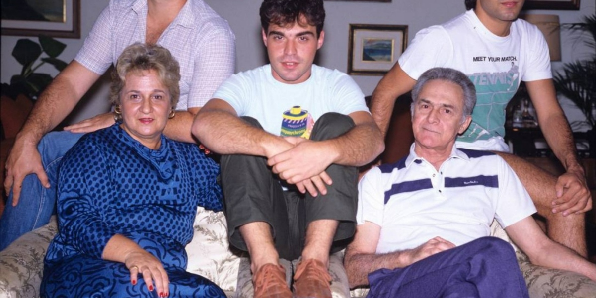 http://tvfoco.uai.com.br/wp-content/uploads/2015/05/Daniela-Mercury.jpg