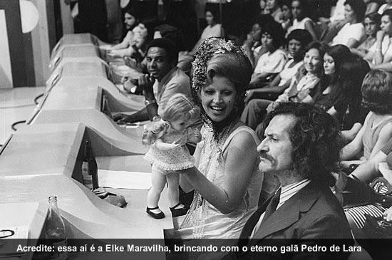 http://www.otvfoco.com.br/wp-content/uploads/2015/05/Daniela-Mercury.jpg