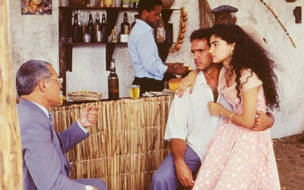 http://tvfoco.uai.com.br/wp-content/uploads/2015/05/Daniela-Mercury.jpg