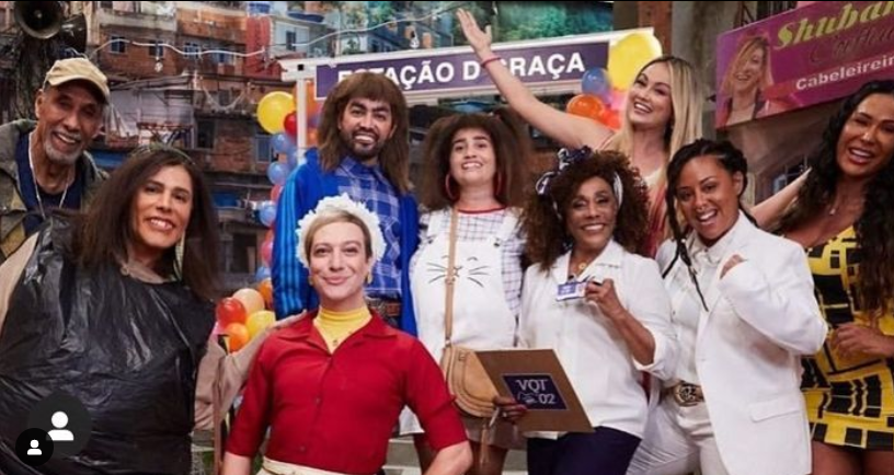 http://tvfoco.uai.com.br/wp-content/uploads/2015/05/Daniela-Mercury.jpg