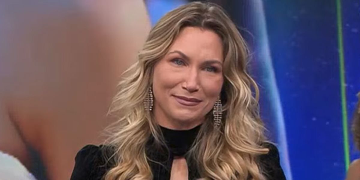 http://tvfoco.uai.com.br/wp-content/uploads/2015/05/Daniela-Mercury.jpg
