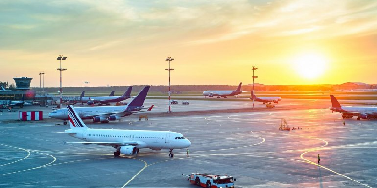Aviões no aeroporto (Foto: Reprodução/ Internet)