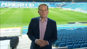 Cabrini no estádio do Real Madrid. (Foto: Divulgação / Record TV)