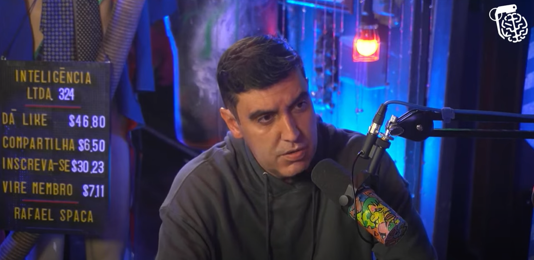 Rafael Spaca,no podcast Inteligência LTDA (Foto Reprodução/Youtube)