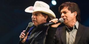 Chitãozinho e Xororó em show - Foto Reprodução Internet