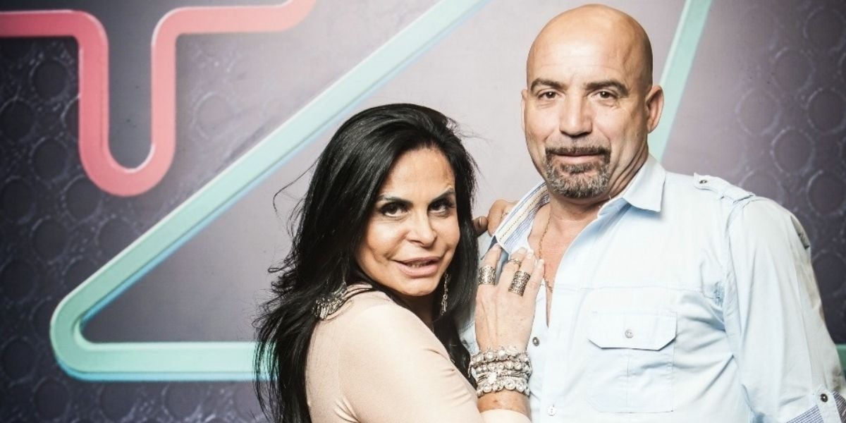 http://tvfoco.uai.com.br/wp-content/uploads/2015/05/Daniela-Mercury.jpg