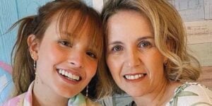 Larissa Manoela e sua mãe Silvana Taques Elias Santos - Foto Reprodução Internet