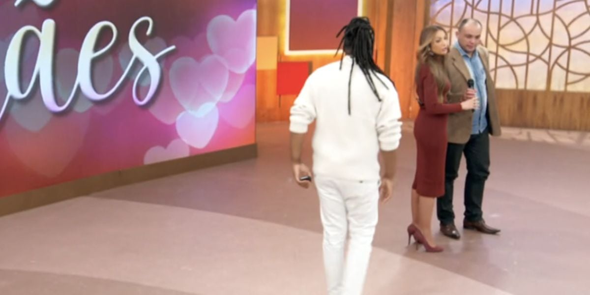 http://tvfoco.uai.com.br/wp-content/uploads/2015/05/Daniela-Mercury.jpg