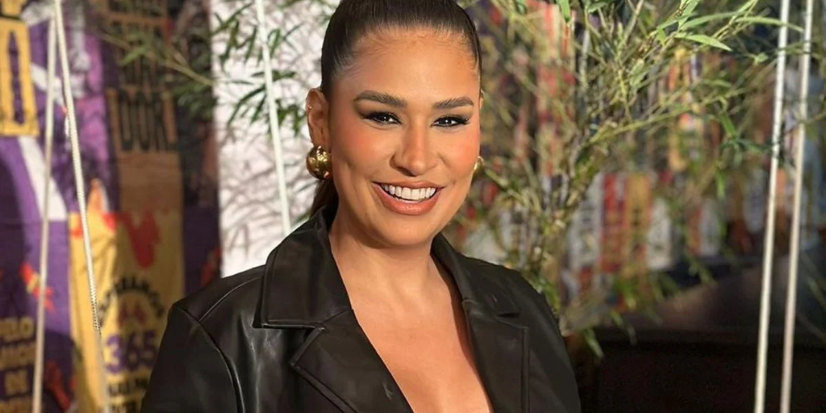http://tvfoco.uai.com.br/wp-content/uploads/2015/05/Daniela-Mercury.jpg