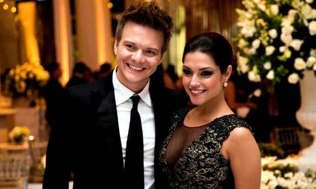 http://tvfoco.uai.com.br/wp-content/uploads/2015/05/Daniela-Mercury.jpg